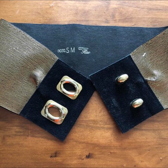 Vintage 80s Stretch Waist Cincher Belt Metallic Gold & Black Wide Elastic Small - Picture 4 of 4